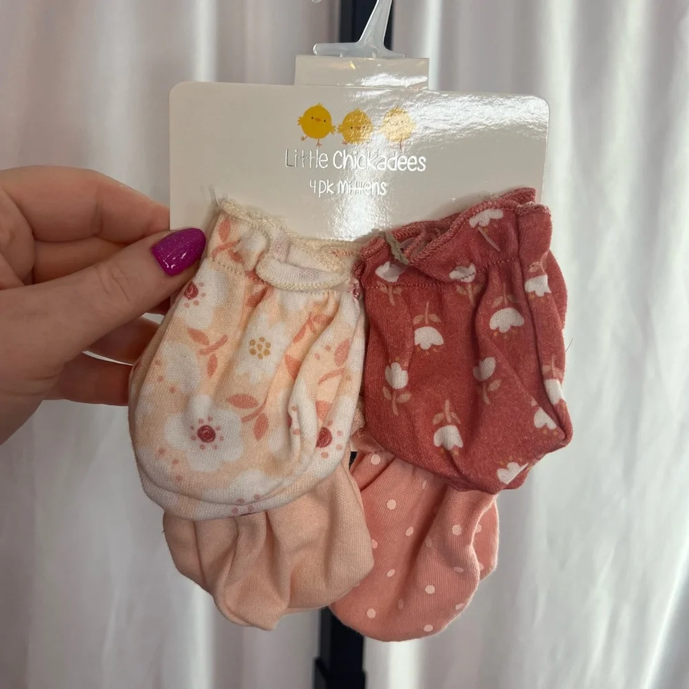 Little Chickadees 4 Pack Mittens Floral Print NWT